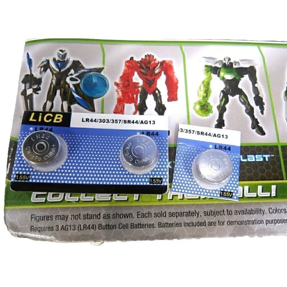 MAX STEEL Tek Sonic Boomerang light up action figure MATTEL 2013 NEW PKG DAMAGED